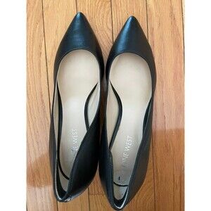 Nine West Pump Shoes Womens 6.5 Slip On Pointed Toe Stilleto Leather Matte Black